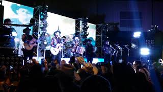 Solo dejame besarte Los huracanes