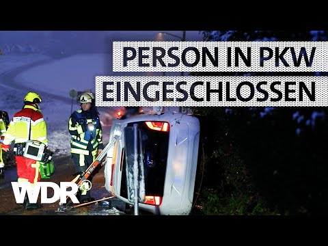 Unfall bei Blitzeis: Auto droht den Abhang runterzurutschen | S07/E06 | Feuer & Flamme | WDR