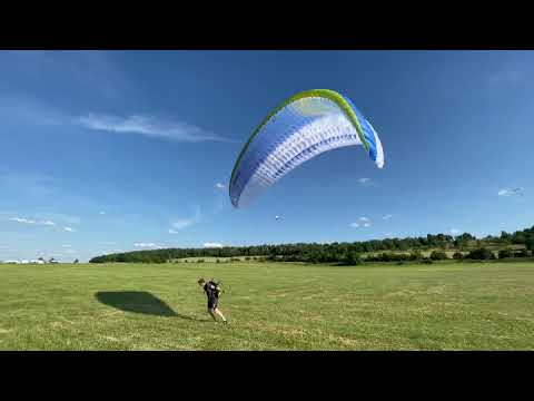 APCO AVIATION Hybrid Tandem - Groundhandling super easy - Motorschirmtreffen Ballenstedt 2021