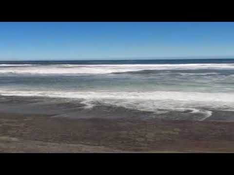 COMUNA DE COBQUECURA  en  CHILE una playa solitaria