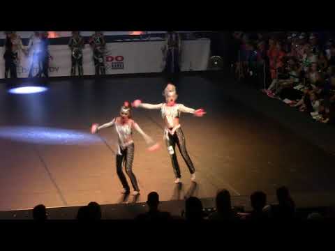 Andrea Vavrekova & Veronika Haverova - Disco EC 2018