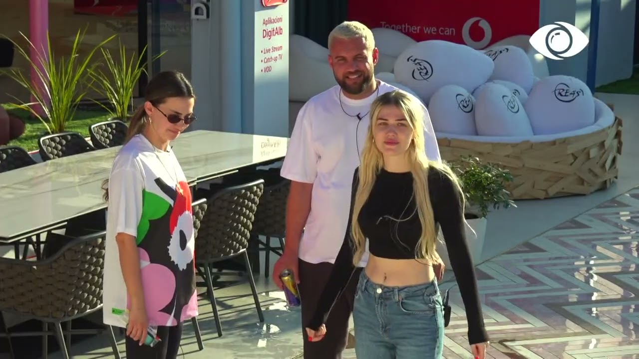 Pa Kejsin nuk fle më/ Ngacmimet Kristi-Kejsi