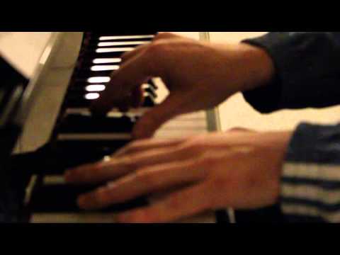 SKATE ON THE PIANO | Concours en gares