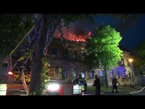 FF  - Großbrand Mehrfamilienhaus Quedlinburg 22 05 2023
