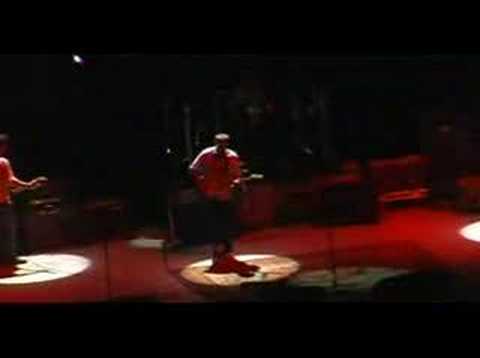 Eric Clapton - "Got to Get Better in a Little While" 2004