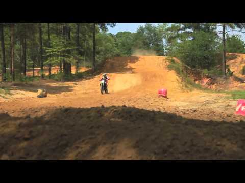 Pant Saggin Dezign: Mitchell Harrison