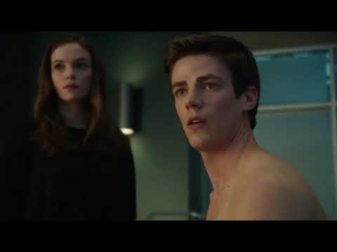 The Flash 1x01 - Barry wakes up from his coma