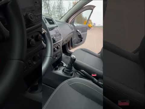 фото renault logan i 0