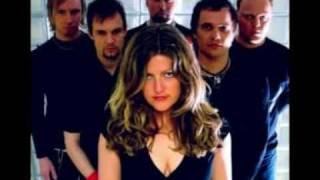 Pavi - Mortal Love - I hate to feel -  (With Lyrics)