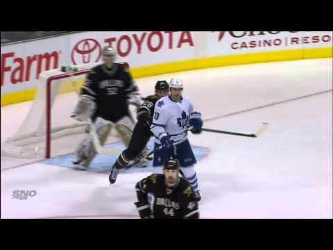 Souray's Missed HighStick on Lupul - Leafs vs Stars - Nov 25th 2011 (HD)