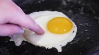 How to Make a Sunny Side Up Egg