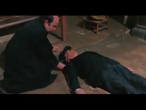 DON PAGNOTTA E L'ABITO DI PETITTO - La soldatessa alle grandi manovre