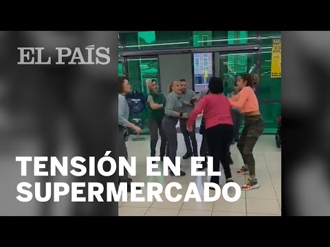 PELEA EN MERCADONA: Una mujer AGREDE a un dependiente tras intentar ROBAR langostinos, jamón y vino