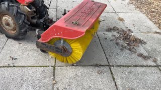 Antonio Carraro Redskabsbærer Antonio Carraro med kost fahrbarer Kompressor kaufen - Bild 4 | Machineryline LI Antonio Carraro Redskabsbærer Antonio Carraro med kost fahrbarer Kompressor | Bild 4 - Machineryline