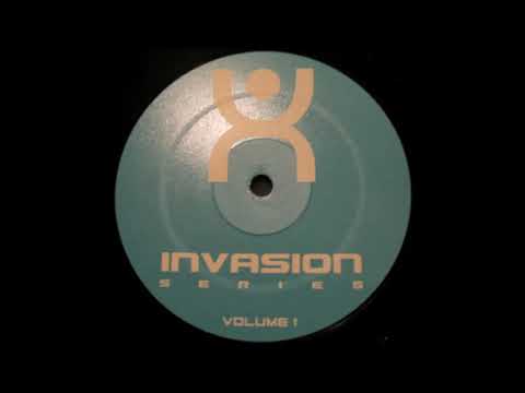 Zzino vs. Sinesweeper ‎– Dimension 2 (2000)