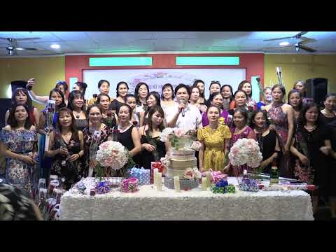 CHỦ TỊCH HỘI ĐH HÀ TĨNH CHÚC MỪNG SN CHỊ EM