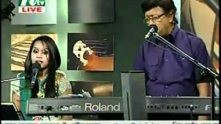 Mamunia - Lucky Akhand (Live)