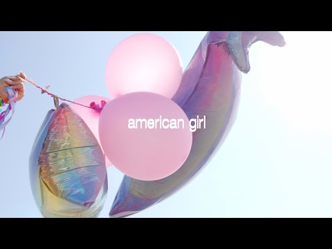 Tiffany Day - AMERICAN GIRL (Lyric Video)