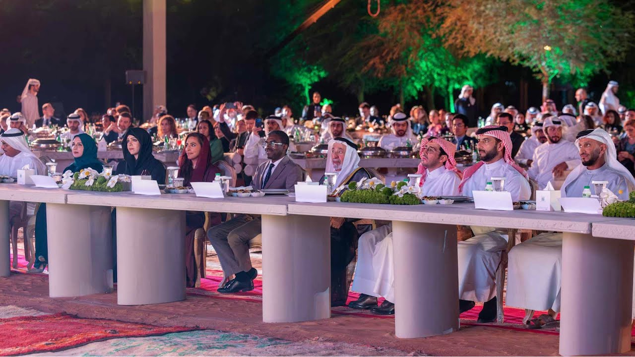 صورة بعنوان: Youtube Image