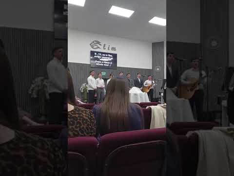 Fratii Halitchi si un grup de tineri la biserica Elim Dablin Irlanda