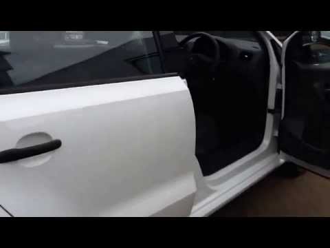 Morden Volkswagen, Polo 2015, LG64ZMZ