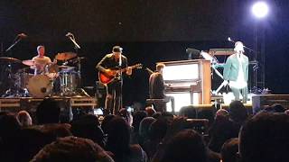 OneRepublic - Future Looks Good (Live)