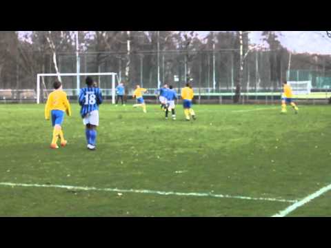 Voetbal fragment DWS C2 - Legmeervogels C2          15-02-2014       (4-1)
