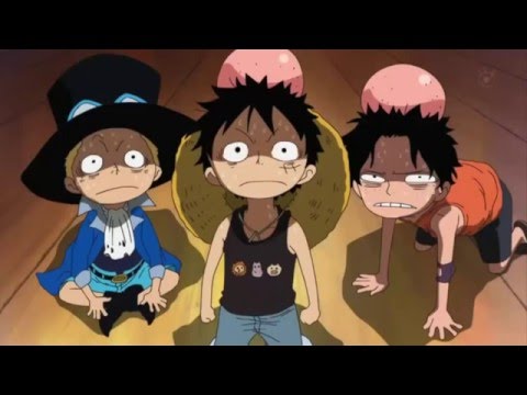 One Piece - Garp Golpea A Luffy , Ace y Sabo