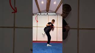 Kickboxing Circle Step demonstration thumbnail