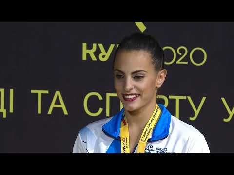 Award Ceremony - Sen Ind AA & winner of the "Shooting Star" Award - 2020 European Championships Kyiv