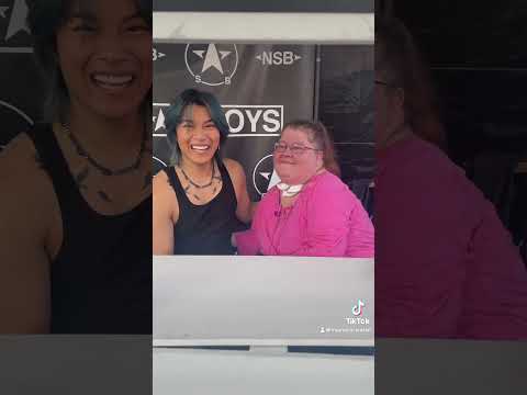 Mama Cass & Kane Ratan Kissing Booth