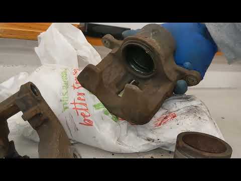 How to remove brake caliper piston 2012 Chevy Equinox using shop air and plastic bags