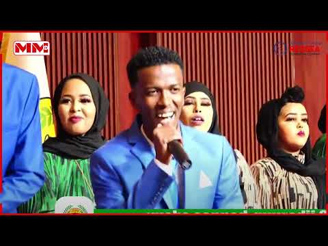Waa Mahad Alle Madaxeen banaan || Hees