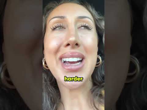 The Secret to Blowing Giant Gum Bubbles (It’s Not What You Think) 💨🍬