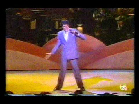 Alejandro Ulate: "Promesa de amor" (Festival de la OTI 1990)