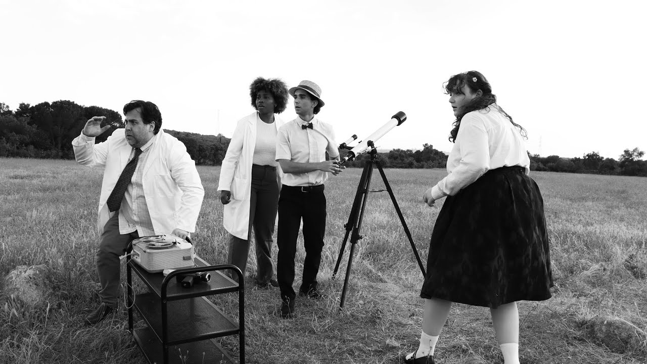 Teaser EL ENIGMA DEL ESPACIO EXTERIOR de JUAN SAINZ DE ROZAS