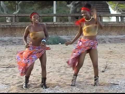 Makhanana - Nuna Wanga / Meu marido (Video Oficial)