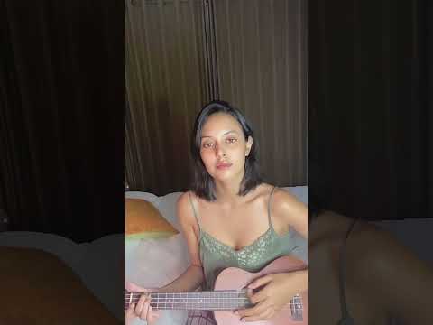 MERDUNYA SUARA AURELIE SAAT NYANYI BIIIN HATI ADEM