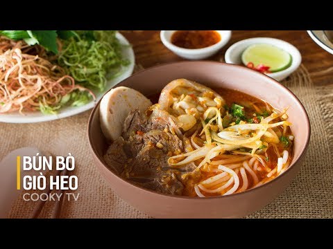 Cách nấu BÚN BÒ GIÒ HEO cực ngon - Cooky TV