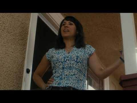 FTWD S1E2 - Nick got a seizure - Chris is on demonstration