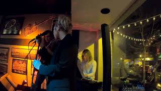 Throwback (Jim James Cover) - WinaSchnitzel