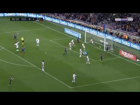 Gol Pique vs Rayo V. (1-1)