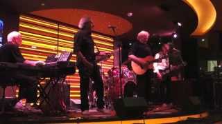 STRAWBS: "OUT IN THE COLD/ROUND AND ROUND" from the MOODY BLUES CRUISE 2014