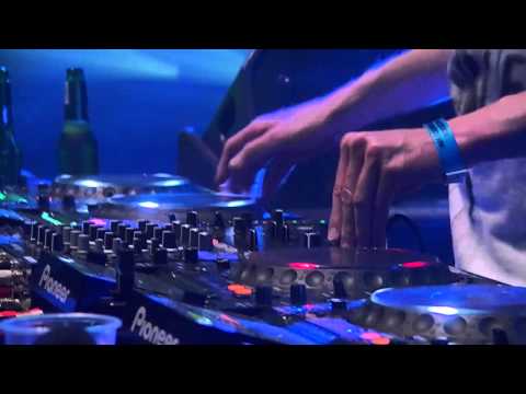 Cosmic Gate Live @ Transmission 2013: The Machine Of Transformation