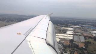 preview picture of video 'South African Airways A319 landing in Johannesburg'