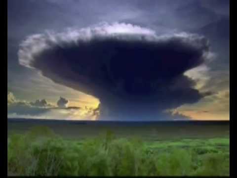 Mi piace la gente che sa ascoltare il vento... Milva canta Alda Merini