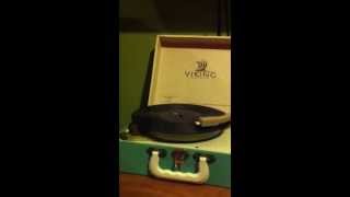 Louis Armstrong and Ella Fitzgerald - Can Anyone Explain?