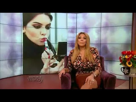 Britney Spears Introduces Her Kids to Her New BF | The Wendy Williams Show SE6 EP53 - Russell Brand