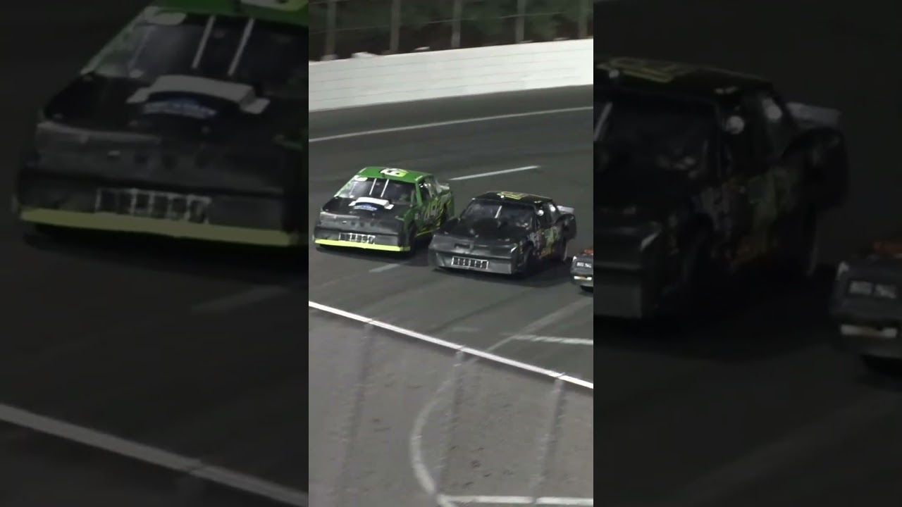 4 WIDE at the point in Street Stocks