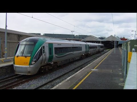 22000 Class DMU departing Connolly station